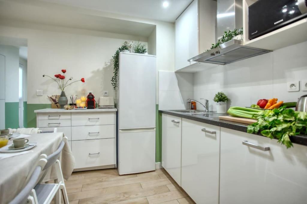 Amazing Apart New Bastille 3 Bedrooms 2 Bathrooms París Exterior foto